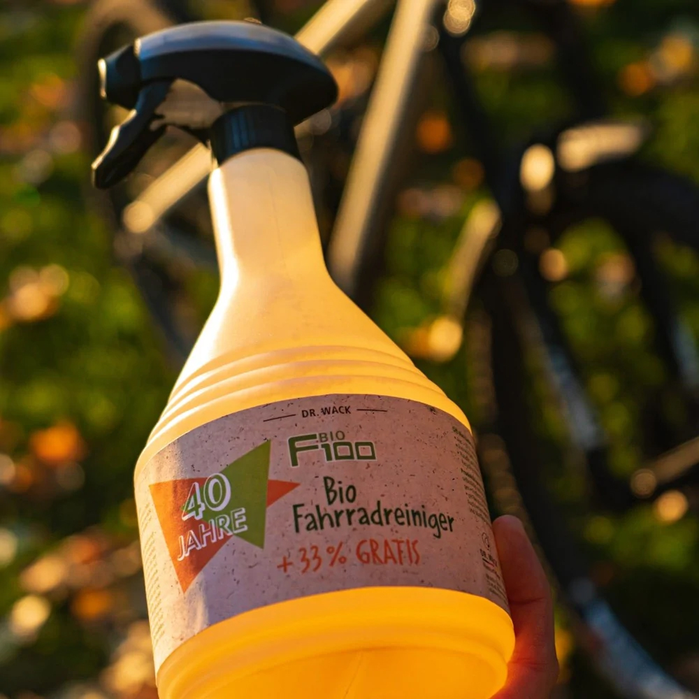 F100 Bio Fahrradreiniger Sprühflasche 1L